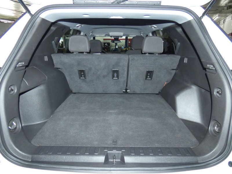 Used 2023 Chevrolet Equinox LS w/ LS Convenience Package AWD/4WD image 6