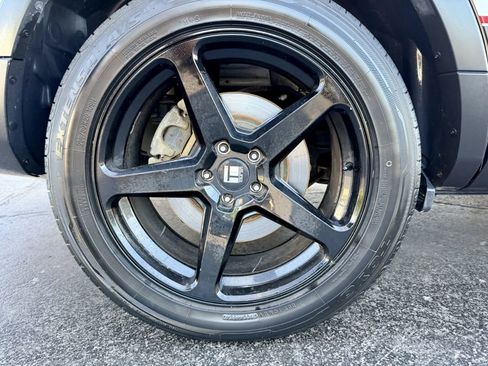 Used 2017 Ford Explorer Sport w/ Equipment Group 401A AWD/4WD image 33