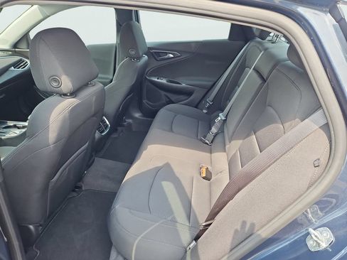 Used 2020 Chevrolet Malibu LT FWD image 30