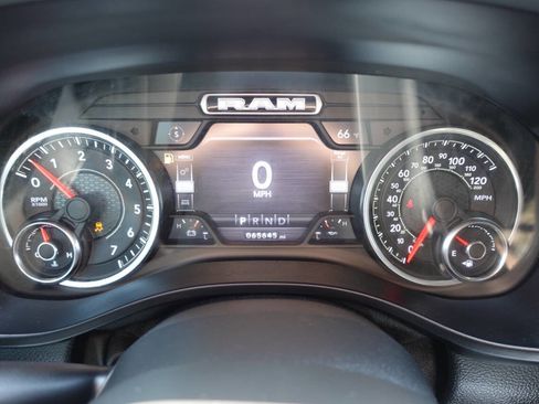 Used 2019 RAM 1500 Big Horn AWD/4WD image 52