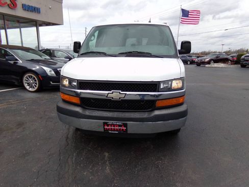 Used 2013 Chevrolet Express 3500 LT w/ LT Preferred Equipment Group RWD image 2