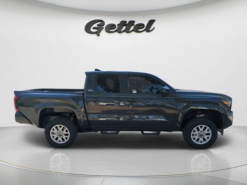 New 2025 Toyota Tacoma SR5 AWD/4WD image 4