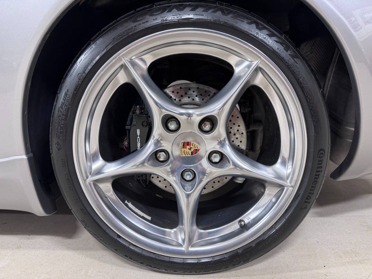 Used 2004 Porsche 911 40th Anniversary RWD image 27
