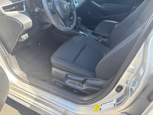 Used 2024 Toyota Corolla LE FWD image 5