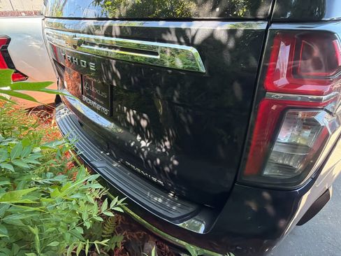 Used 2024 Chevrolet Tahoe Premier AWD/4WD image 13