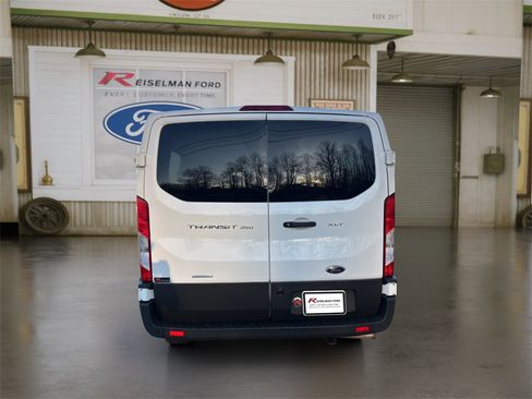 Certified 2023 Ford Transit 350 XLT image 5