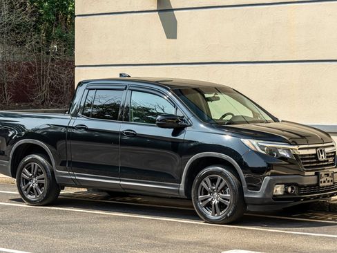 Used 2019 Honda Ridgeline Sport image 12