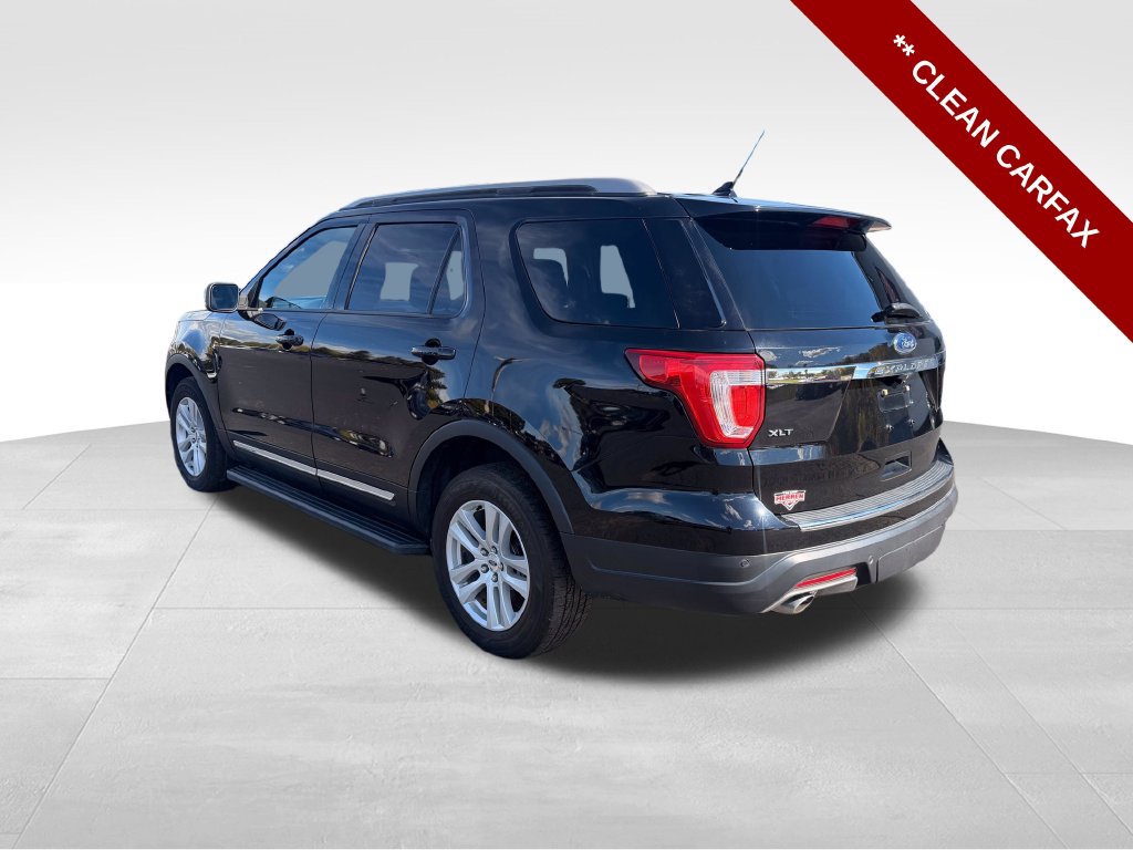 Used 2018 Ford Explorer XLT w/ Equipment Group 201A AWD/4WD image 3