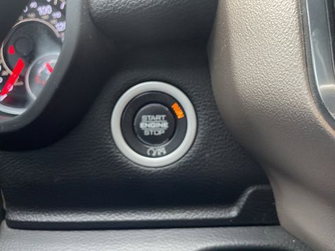 Used 2019 RAM 3500 Laramie image 32