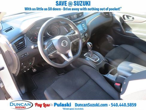 Used 2018 Nissan Rogue Sport S image 10