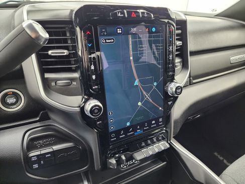 Used 2022 RAM 3500 Big Horn w/ Level B Equipment Group image 11