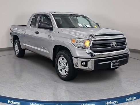 Used 2014 Toyota Tundra SR5 w/ SR5 Upgrade Package RWD image 4