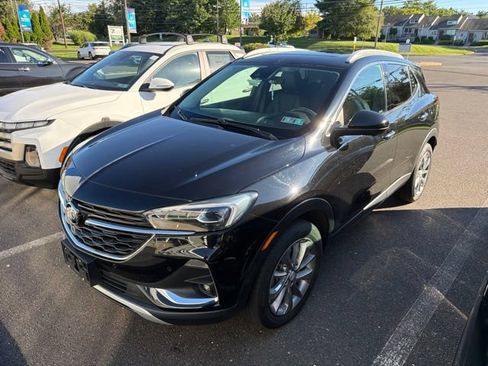 Used 2022 Buick Encore GX Essence w/ Advanced Technology Package AWD/4WD image 3