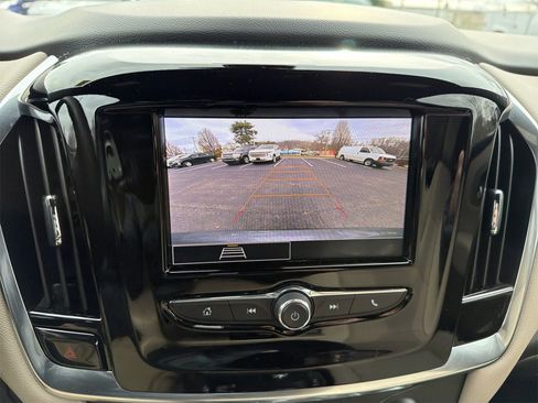 Used 2023 Chevrolet Traverse LS w/ Safety Package image 14