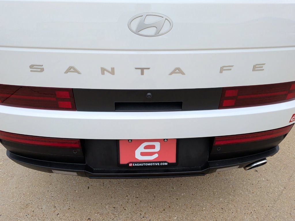 Used 2026 Hyundai Santa Fe SEL FWD image 41