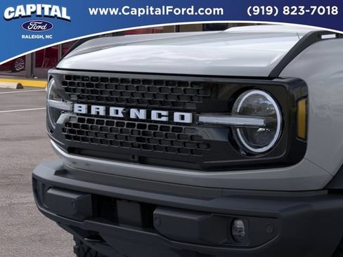 New 2026 Ford Bronco Outer Banks w/ Sasquatch Package AWD/4WD image 19