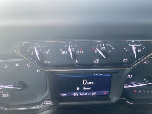 Used 2020 GMC Sierra 1500 Elevation w/ Elevation Value Package image 15