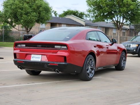 New 2026 Dodge Charger R/T AWD/4WD image 4