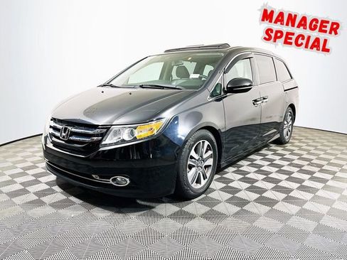 Used 2016 Honda Odyssey Touring image 4