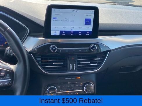 Used 2022 Ford Escape Titanium image 9