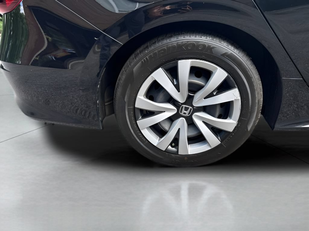 Used 2025 Honda Civic LX image 18