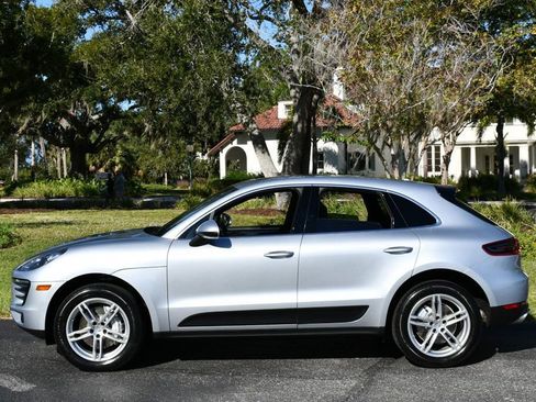Used 2016 Porsche Macan S image 24