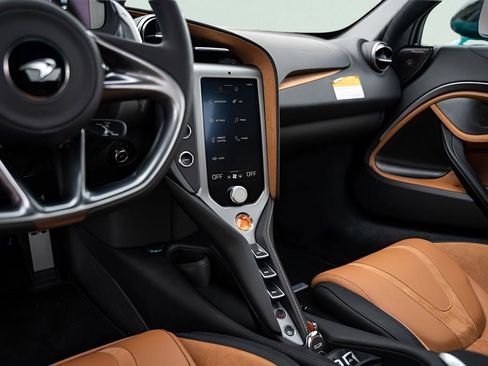 New 2027 McLaren 750S Spider RWD image 41