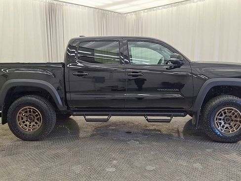 Certified 2023 Toyota Tacoma 4x4 Double Cab w/ Trail Edition image 4