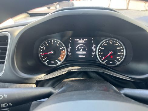 Used 2020 Jeep Renegade Sport image 25