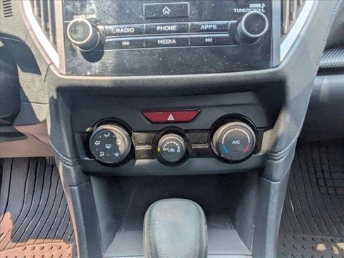 Used 2018 Subaru Crosstrek 2.0i AWD/4WD image 14