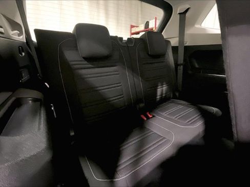 Used 2024 Volkswagen Tiguan S image 28