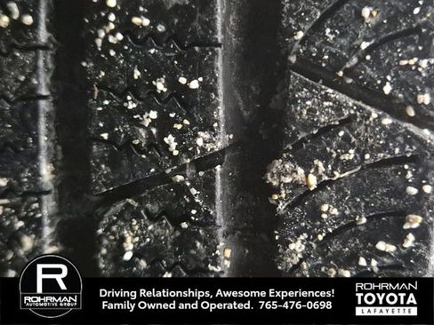 Used 2017 Toyota Highlander XLE image 31