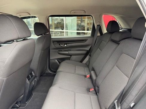 Used 2025 Honda CR-V LX image 5