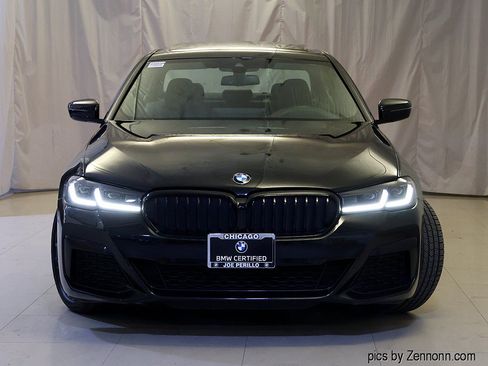 Certified 2023 BMW 530i xDrive w/ M Sport Package AWD/4WD image 5