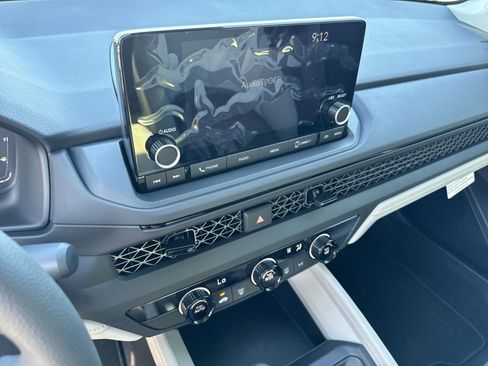 New 2025 Honda Accord LX image 18