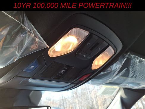 New 2026 RAM 1500 4x4 Crew Cab image 16