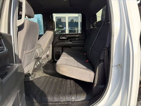 Used 2024 Chevrolet Silverado 3500 LT w/ Convenience Package image 26