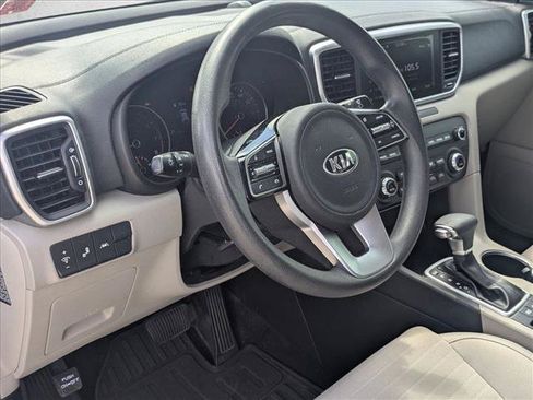 Used 2021 Kia Sportage LX w/ LX Fwd Popular Package image 7