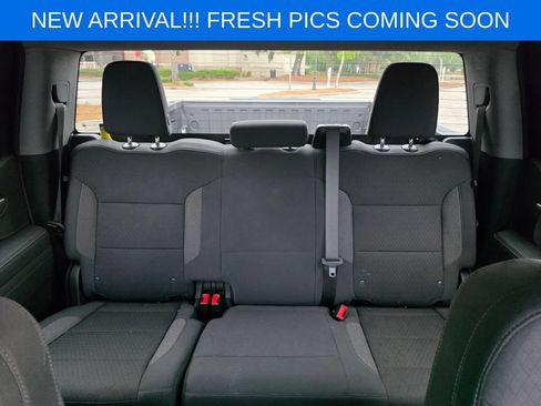 Used 2025 Chevrolet Silverado 1500 LT RWD image 14