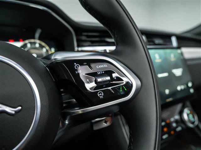 New 2025 Jaguar F-PACE R-Dynamic S AWD/4WD image 22