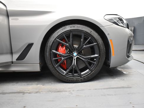 Used 2022 BMW M550i xDrive w/ Shadowloine Package image 5