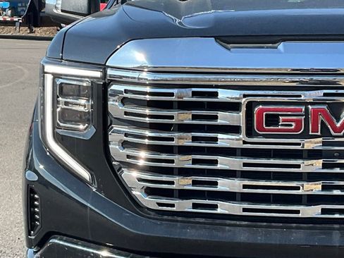 Used 2023 GMC Sierra 1500 Denali w/ Denali Reserve Package image 2
