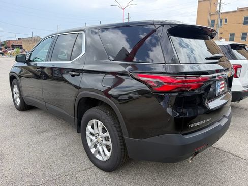 Used 2023 Chevrolet Traverse LS w/ LPO, Cargo Package AWD/4WD image 9