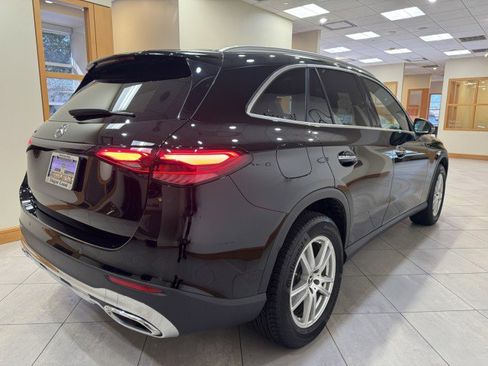 Certified 2025 Mercedes-Benz GLC 300 image 5