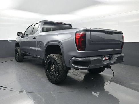 Used 2021 GMC Sierra 1500 Elevation image 3
