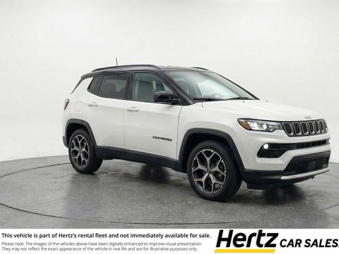 Used 2025 Jeep Compass Limited image 1