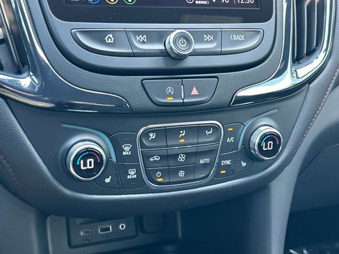 Used 2024 Chevrolet Equinox RS w/ RS Leather Package FWD image 29