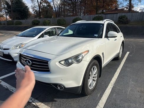 Used 2012 INFINITI FX35 AWD w/ Premium Pkg image 3