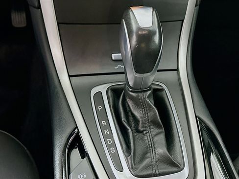 Used 2015 Ford Edge SEL w/ Cargo Accessory Package AWD/4WD image 23