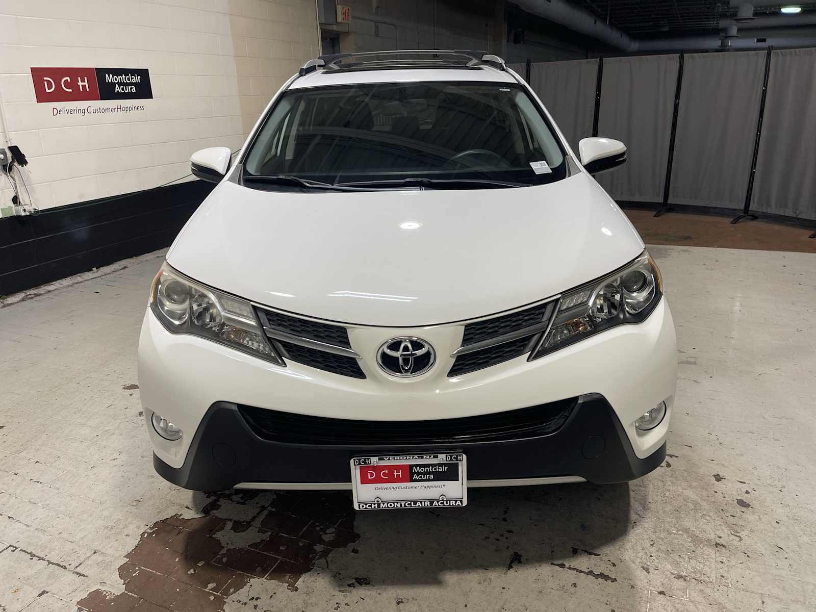 Used 2015 Toyota RAV4 XLE AWD/4WD image 6
